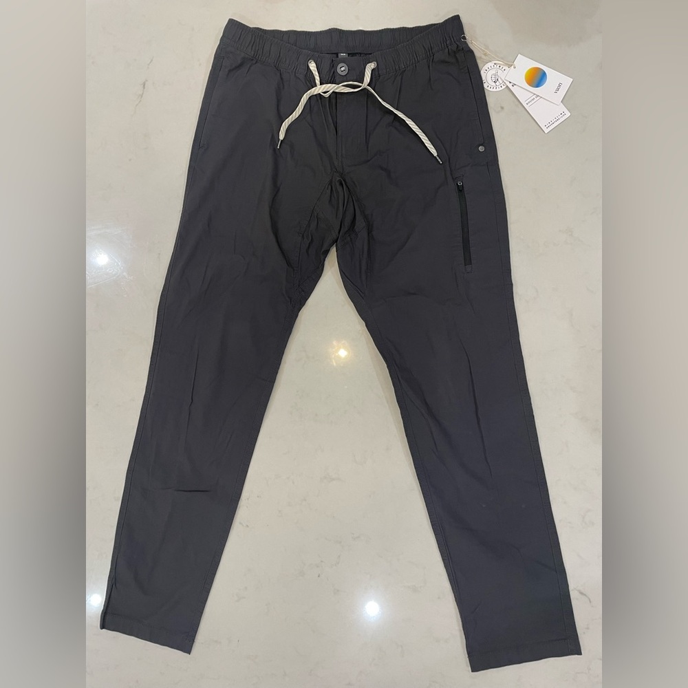 NWT Men’s Large Vuori Ripstop Charcoal Grey Pants